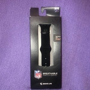 New Groove Life Apple Watch Band NFL Green Bay Packers 38/40mm S/M No Watch